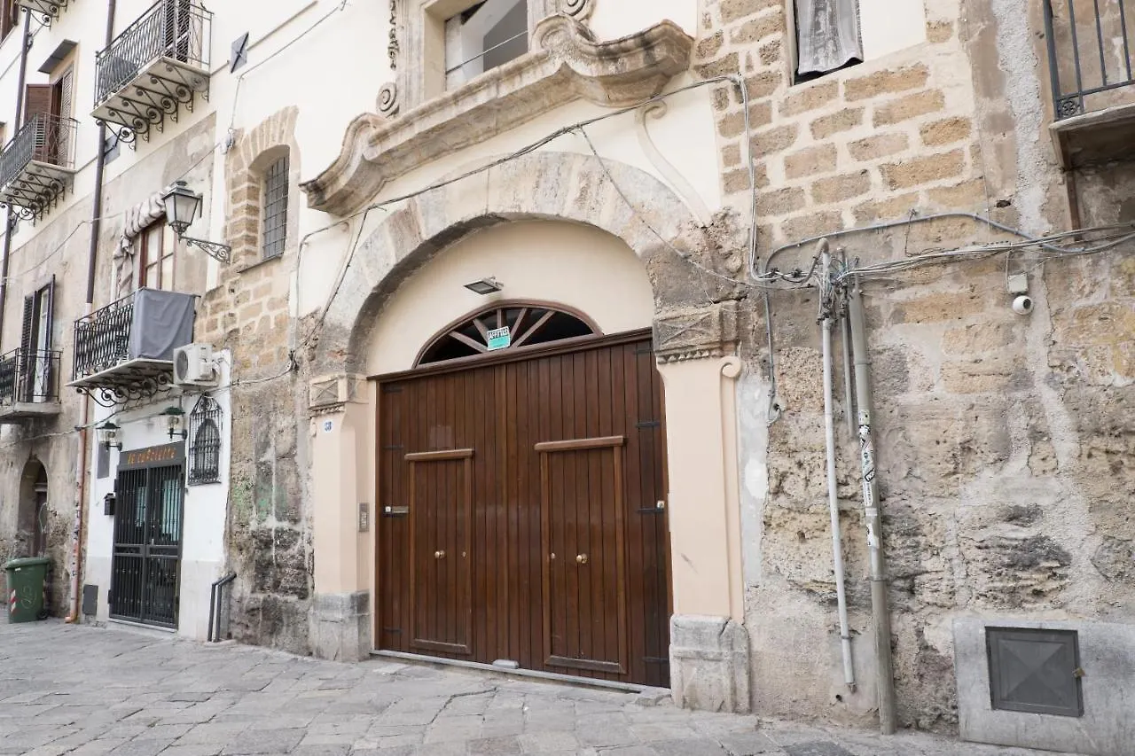 Appartement Charming House In The Historic Center Of Palerme